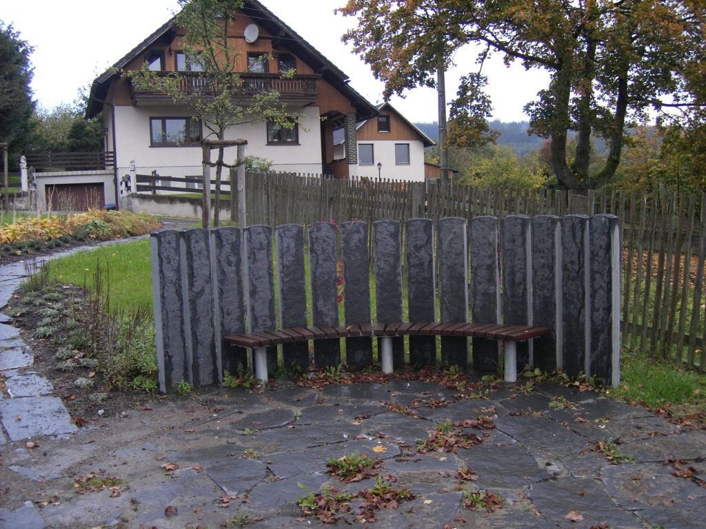 Gartensaulen Natursteinwerk Theuma Gmbh